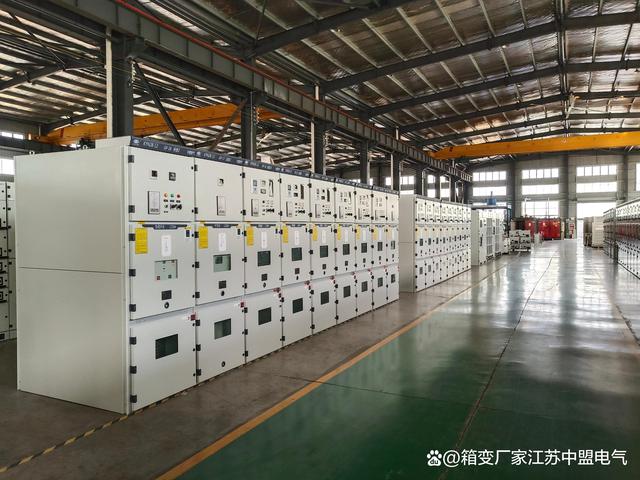 KYN28A-12中置式高壓開(kāi)關(guān)柜解析與電氣安裝服務(wù)要點(diǎn)